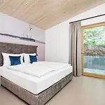 Velden - 24 Im Zentrum Inklusive Strandbadeintritt 벨덴암워스에르시