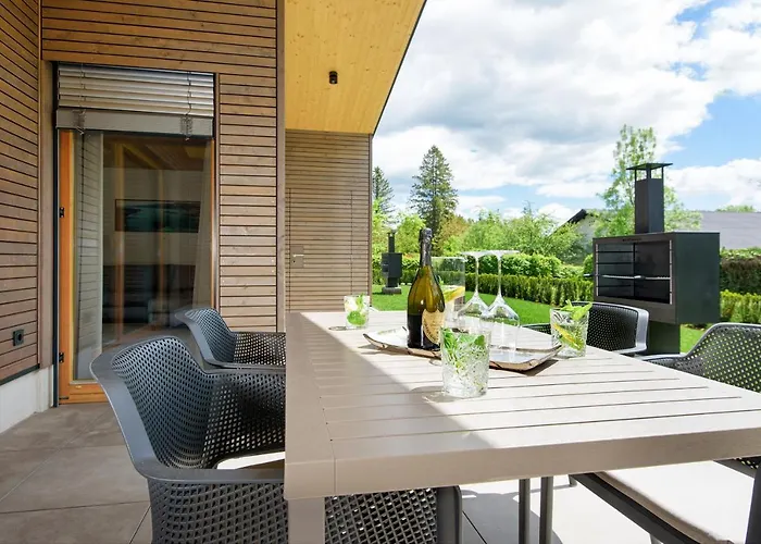 Velden - 24 Im Zentrum * Фельден-ам-Вёртер-Зе