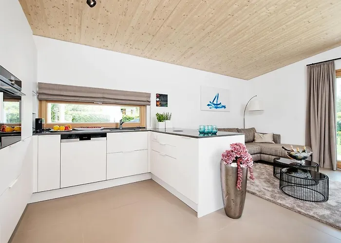 Velden - 24 Im Zentrum Фельден-ам-Вёртер-Зе